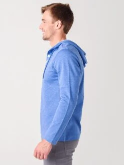 Mizzen+Main Men's Light Blue Heather Fairway Hooded Henley -ST.BERNARD 1PO 0178xLIGHTBLUEHEATHERxAlt2 29097156
